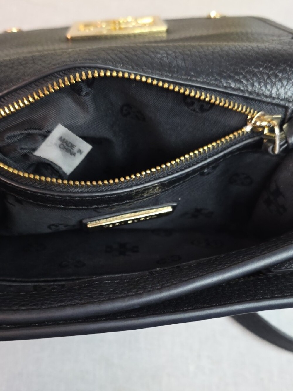 Tory Burch Britten Combo Convertible Crossbody Bag - Picture 4 of 6